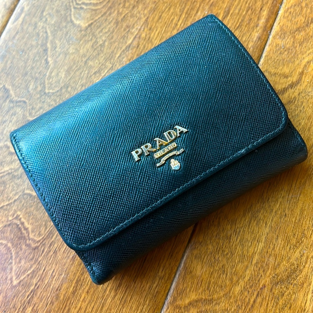 PRADA Saffiano black leather bifold wallet w/coin purse